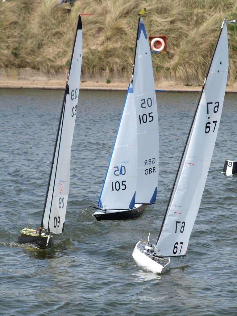 Derek 1st round the windward mark