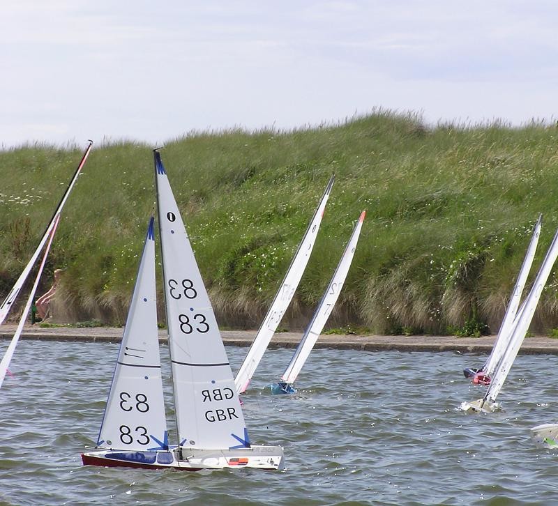 Image by Damian Ackroyd Click for larger version